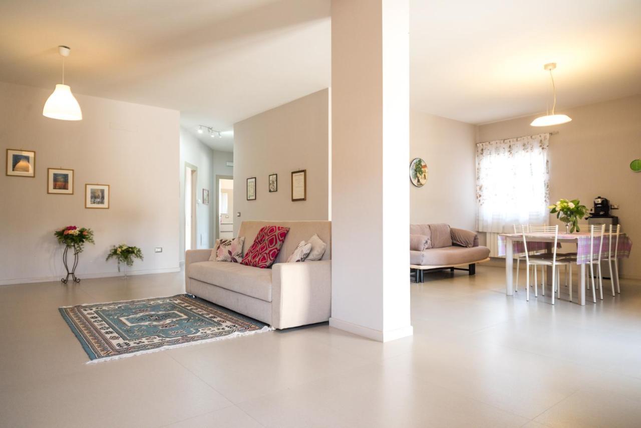 Casa Vacanza Dal Cavaliere Montesarchio エクステリア 写真